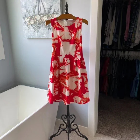 Calvin Klein Women's Dress - Picture 2 of 3